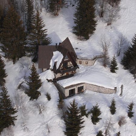 הוילה בור סן מוריס Le Chalet Pointu De Capucine מראה חיצוני תמונה